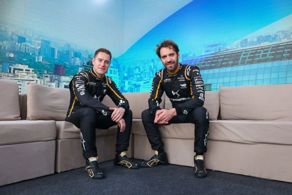 Jean Eric Vergne y Stoffel Vandoorne pilotos DS AUTOMOBILES en la decima temporada de Formula E 1 Motor16