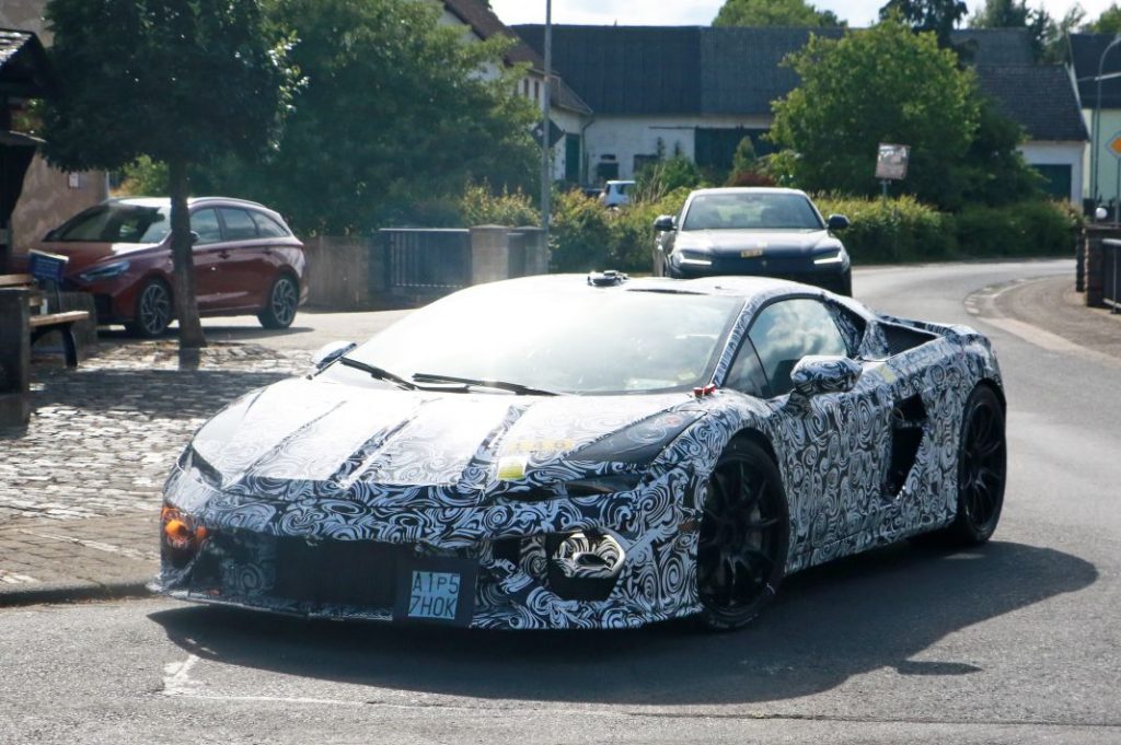El sustituto del Lamborghini Huracán, en fase de pruebas 9 Motor16 Lamborghini Huracan 2024 6 Motor16