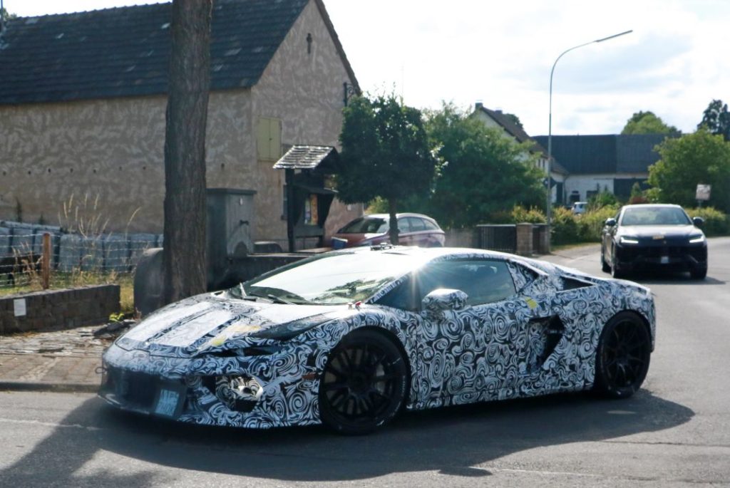 El sustituto del Lamborghini Huracán, en fase de pruebas 10 Motor16 Lamborghini Huracan 2024 7 Motor16