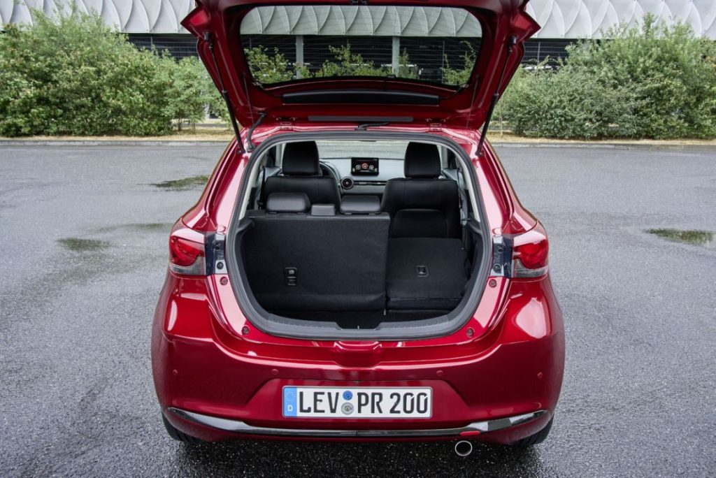 El Mazda2 'auténtico' se renueva 13 Motor16 MAZDA2 2023 10 Motor16