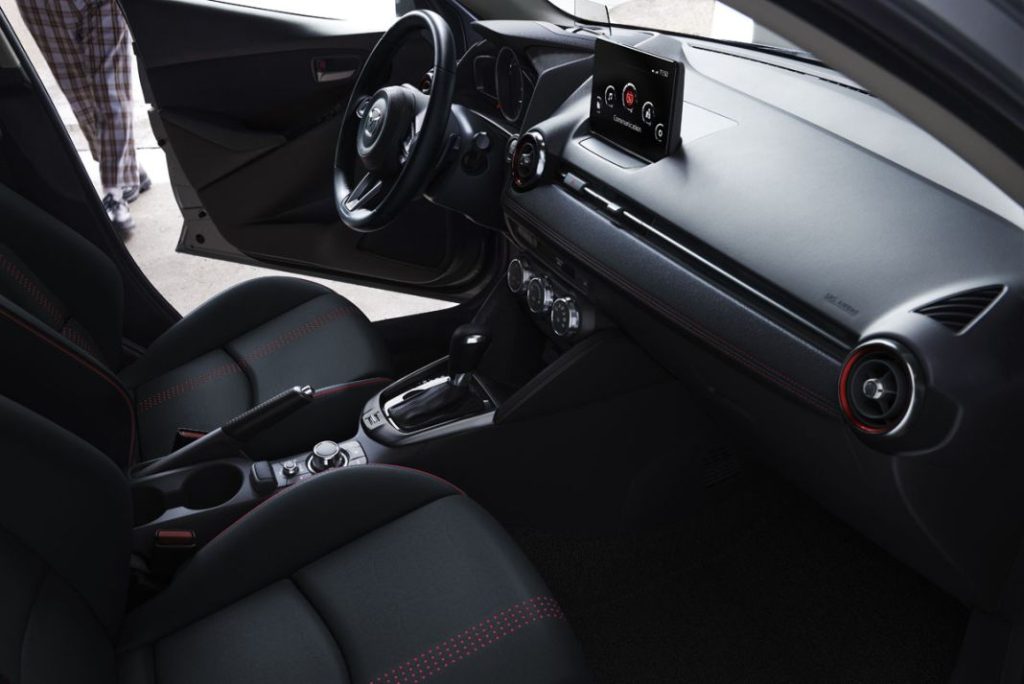 El Mazda2 'auténtico' se renueva 21 Motor16 MAZDA2 2023 18 Motor16