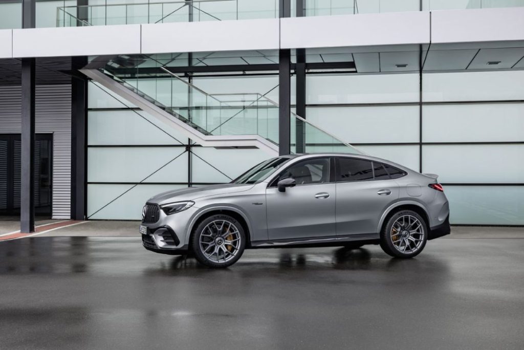 MERCEDES AMG GLC COUPE 43 Y 63 33 Motor16