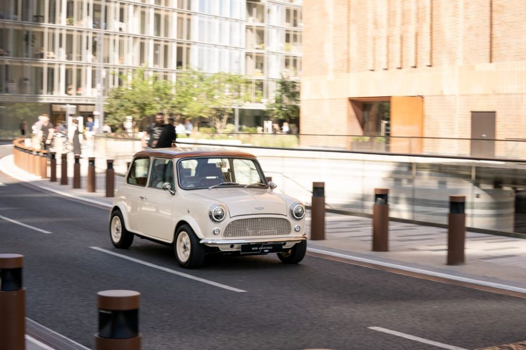 El Mini clásico eléctrico definitivo es obra, cómo no, de David Brown Automotive 25 Motor16 MINI clasico electrico eMASTERED 1 12 Motor16