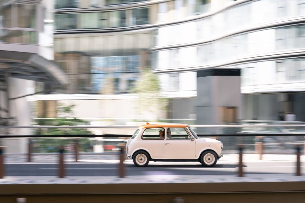 El Mini clásico eléctrico definitivo es obra, cómo no, de David Brown Automotive 24 Motor16 MINI clasico electrico eMASTERED 1 13 Motor16