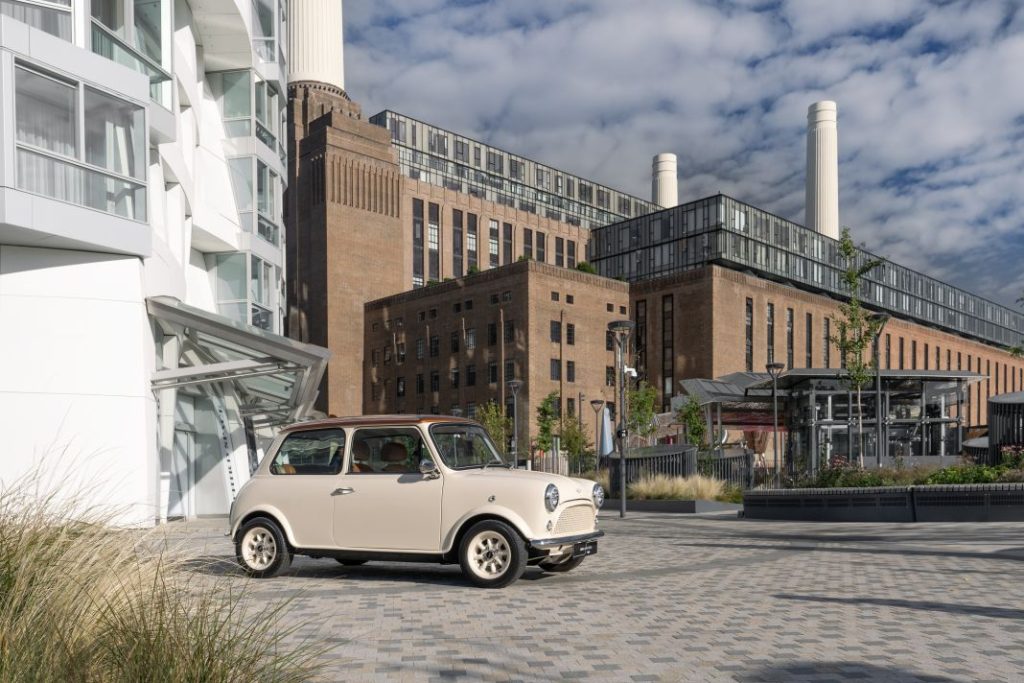 El Mini clásico eléctrico definitivo es obra, cómo no, de David Brown Automotive 32 Motor16 MINI clasico electrico eMASTERED 1 3 Motor16