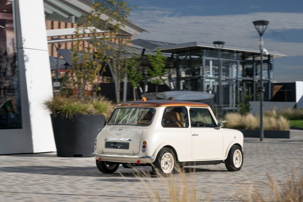 El Mini clásico eléctrico definitivo es obra, cómo no, de David Brown Automotive 4 Motor16 MINI clasico electrico eMASTERED 1 4 Motor16