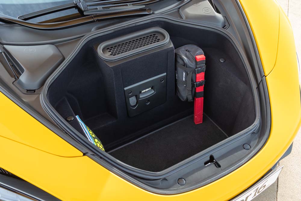 Prueba McLaren 720S Coupé. Despedida por la puerta grande 11 Motor16 McLaren 720S 7 Motor16