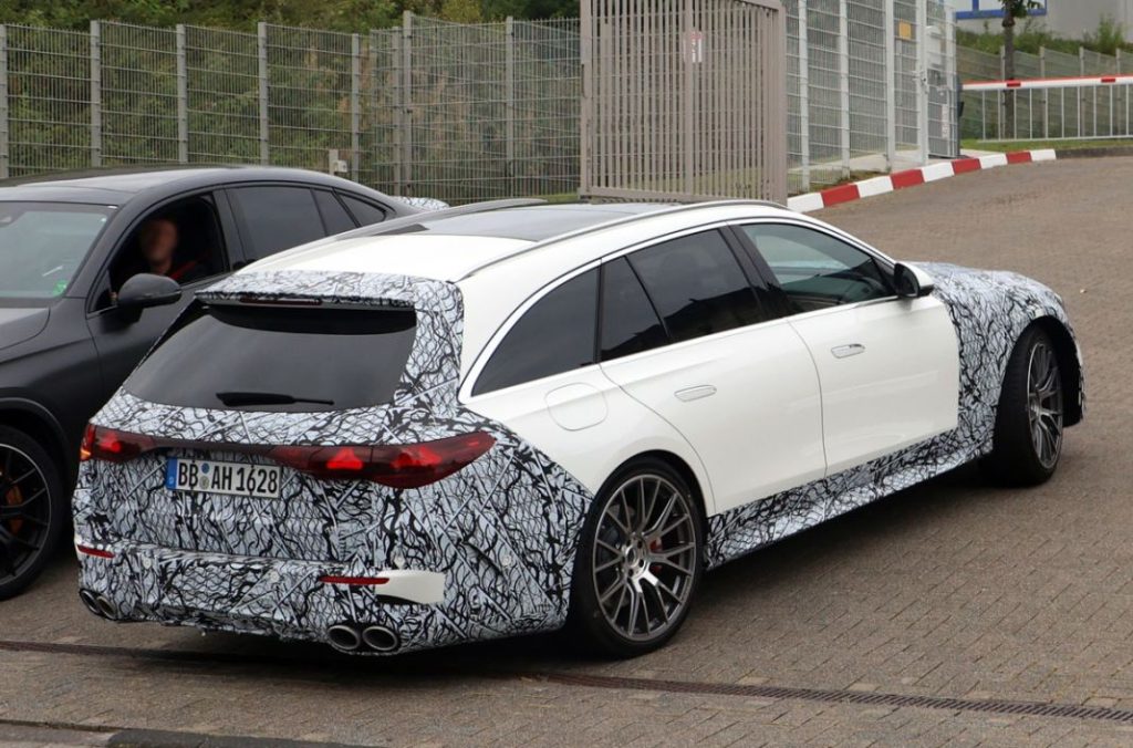 Mercedes AMG E53 Wagon 12 Motor16