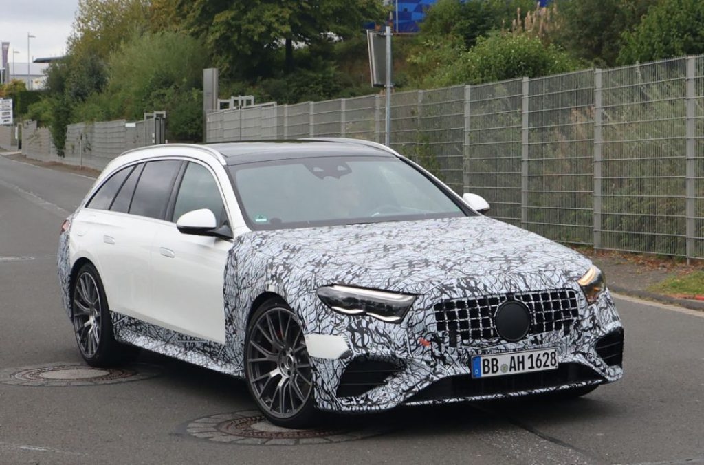 Mercedes AMG E53 Wagon 5 Motor16