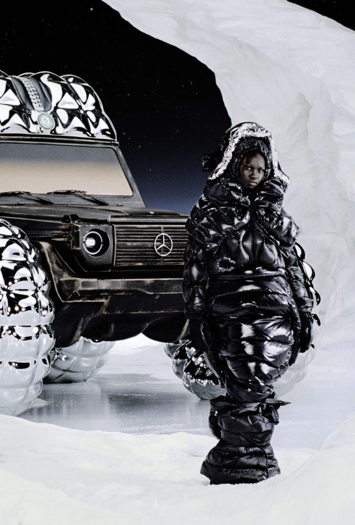Un Mercedes-Benz Clase G congelado y glamuroso celebra 25 años de asociación de la marca con la moda española 10 Motor16 Mercedes Benz Project Mondo G Fashion Week 25 anos10 Motor16