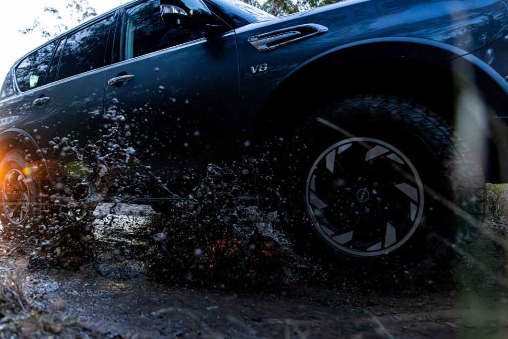 Nissan Patrol Warrior: Pronto podrás comprar esta bestia en tu concesionario… si vives en las antípodas 8 Motor16 Nissan Patrol Warrior 2 Motor16