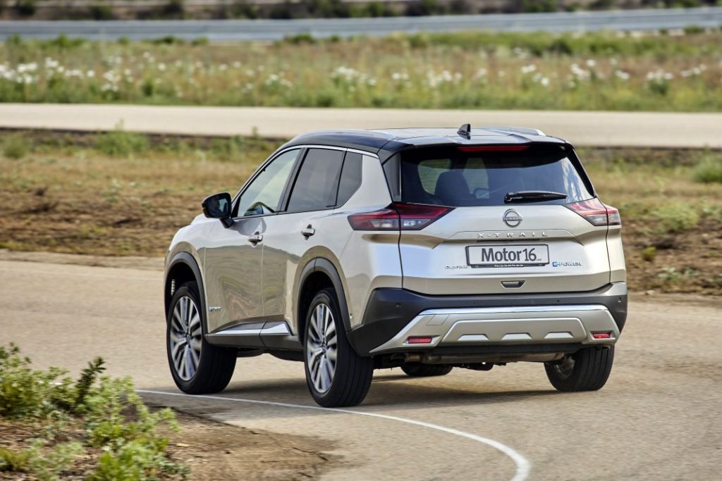 Prueba del Nissan X-Trail 1.5 e-Power e-4orce 4x4 7 plazas: La versatilidad por bandera 1 Motor16 Nissan X-Trail e-Power e-4orce (26)