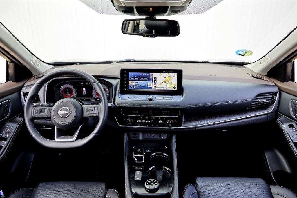 Prueba del Nissan X-Trail 1.5 e-Power e-4orce 4x4 7 plazas: La versatilidad por bandera 3 Motor16 Nissan X-Trail e-Power e-4orce (4)