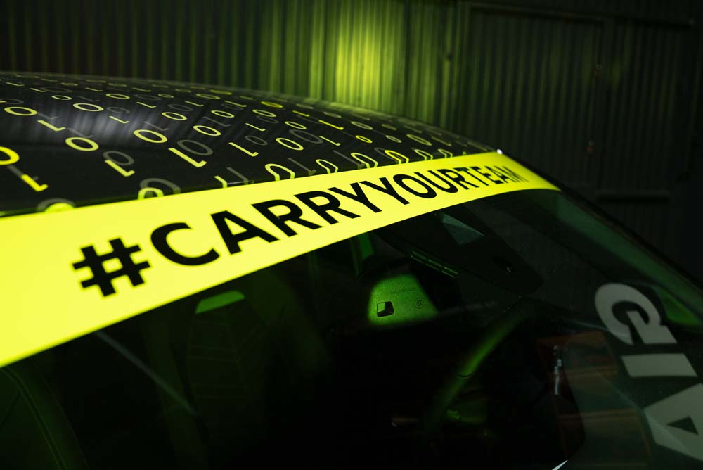 Opel Corsa y el equipo eSports Giants 16 Motor16