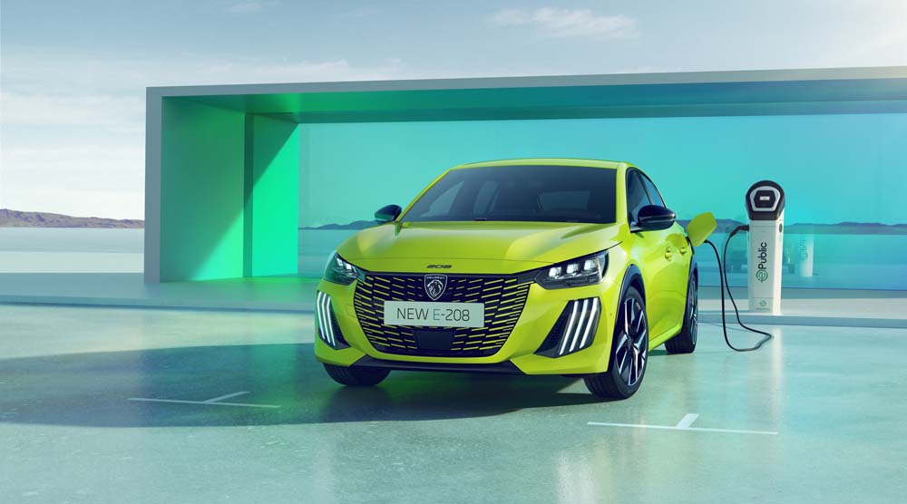 Peugeot E-208.