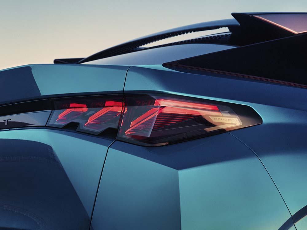 Al volante del nuevo Peugeot E-3008: 700 kilómetros de autonomía 18 Motor16 Peugeot e 3008 11 Motor16