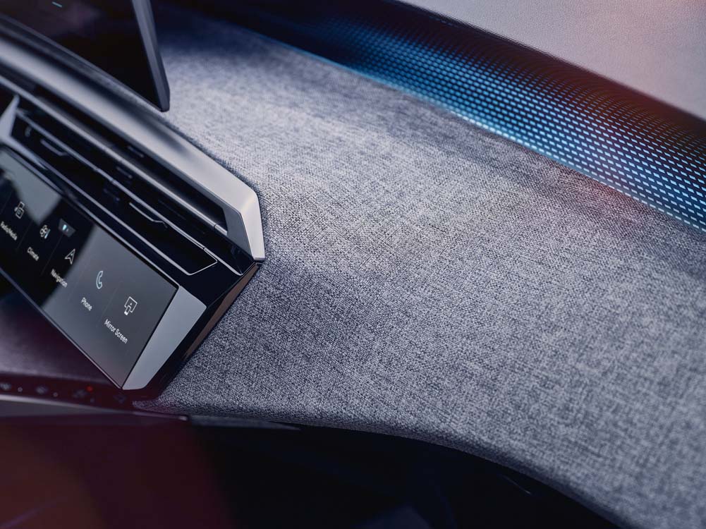 Al volante del nuevo Peugeot E-3008: 700 kilómetros de autonomía 33 Motor16 Peugeot e 3008 26 Motor16