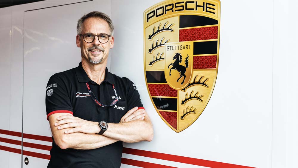 Porsche 911 GT3 R Rennsport 2 Motor16