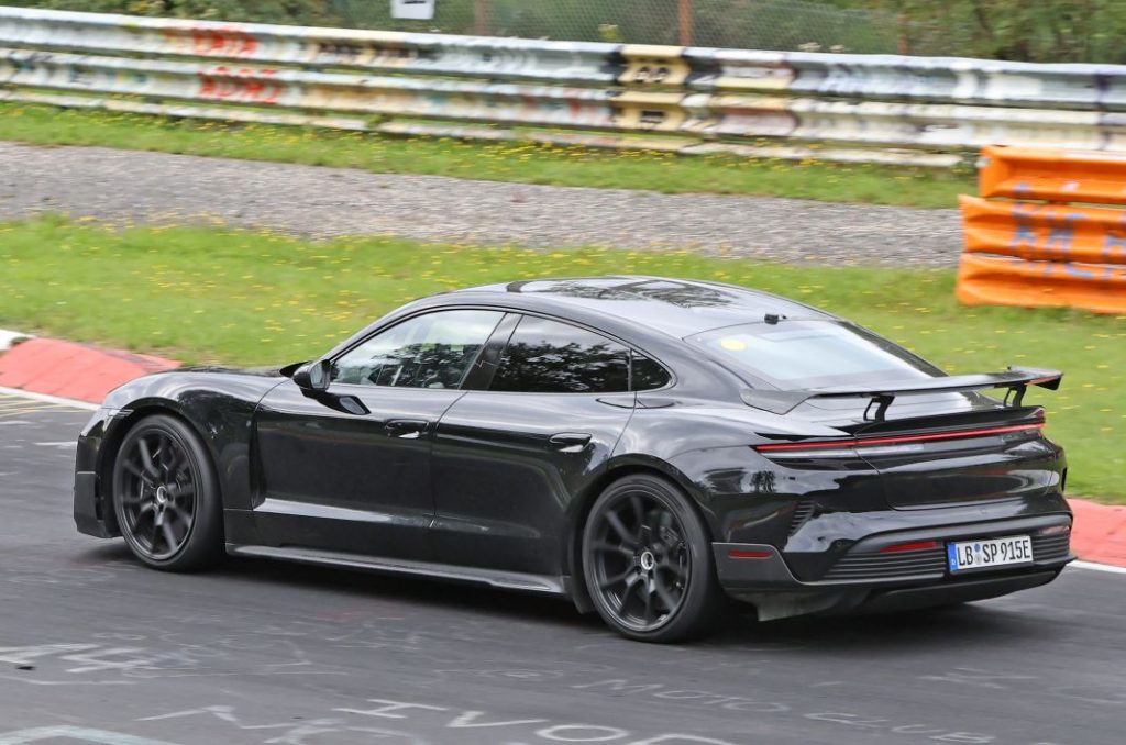 Fotos espía del Porsche Taycan Turbo GT. A recuperar el trono 17 Motor16 Porsche Taycan Turbo GT 15 Motor16