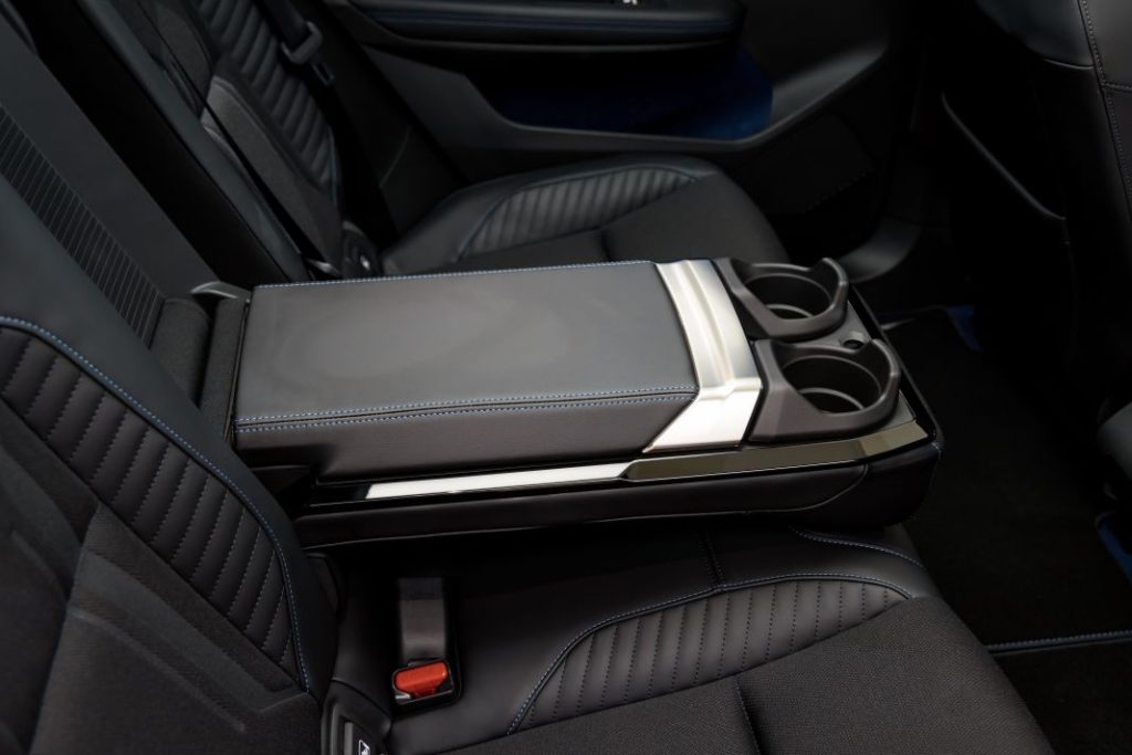 El Renault Scenic es el nuevo Coche del Año en Europa 17 Motor16 Renault Scenic 2024 40 Motor16