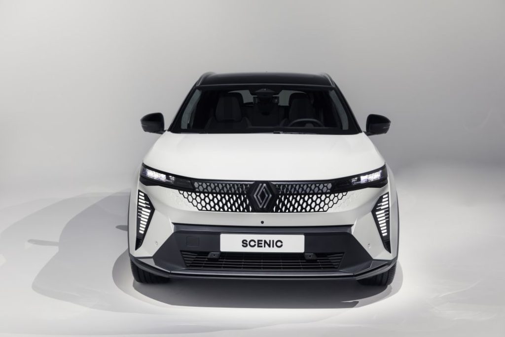 El Renault Scenic es el nuevo Coche del Año en Europa 13 Motor16 Renault Scenic 2024 73 Motor16