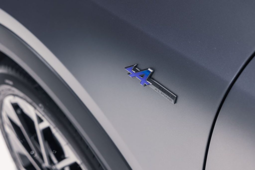 El Renault Scenic es el nuevo Coche del Año en Europa 27 Motor16 Renault Scenic 2024 9 Motor16