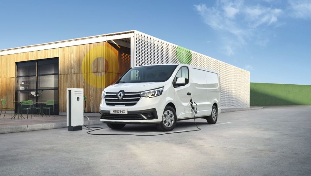 Renault Trafic furgon electrico 21 Motor16