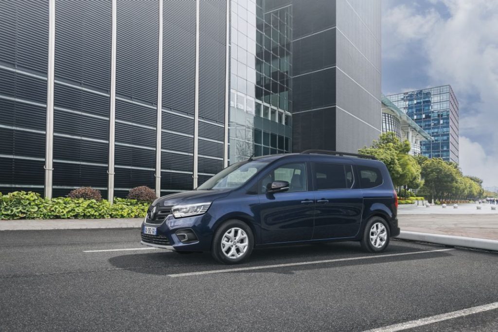Nuevo Renault Grand Kangoo con 7 plazas. Espacio para todo y para todos 6 Motor16 Renault Grand Kangoo 1 Motor16