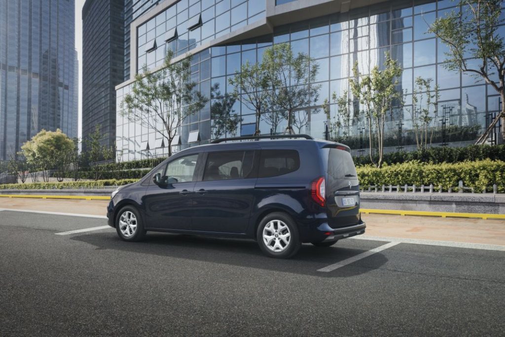 Nuevo Renault Grand Kangoo con 7 plazas. Espacio para todo y para todos 7 Motor16 Renault Grand Kangoo 2 Motor16