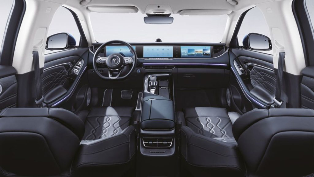 Voyah Free, un SUV eléctrico de lujo del fabricante Dongfeng, llega a España el 8 de septiembre 4 Motor16 VOYAH FREE salpicadero Motor16