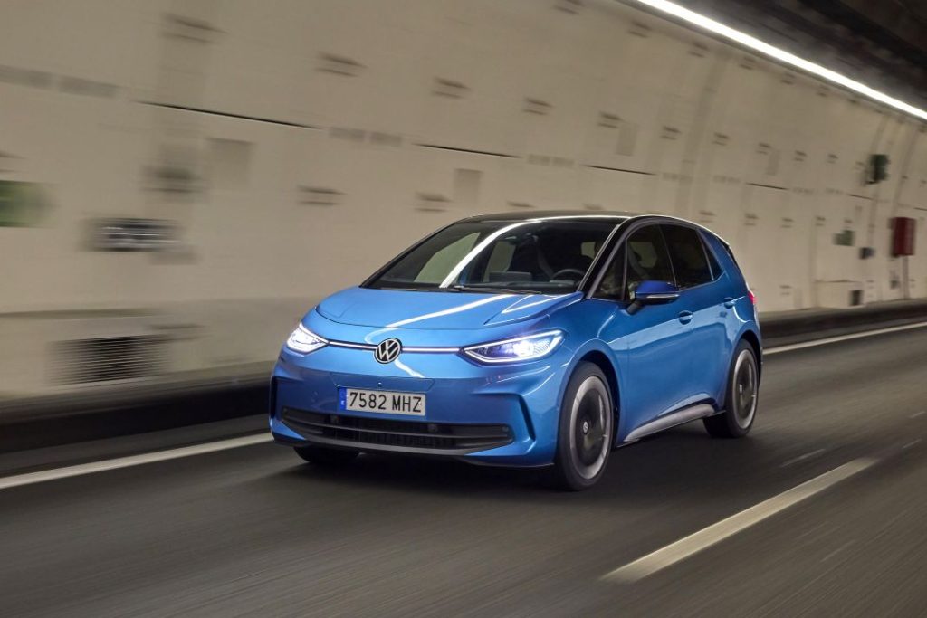 Volkswagen ID.3 2024 57 Motor16