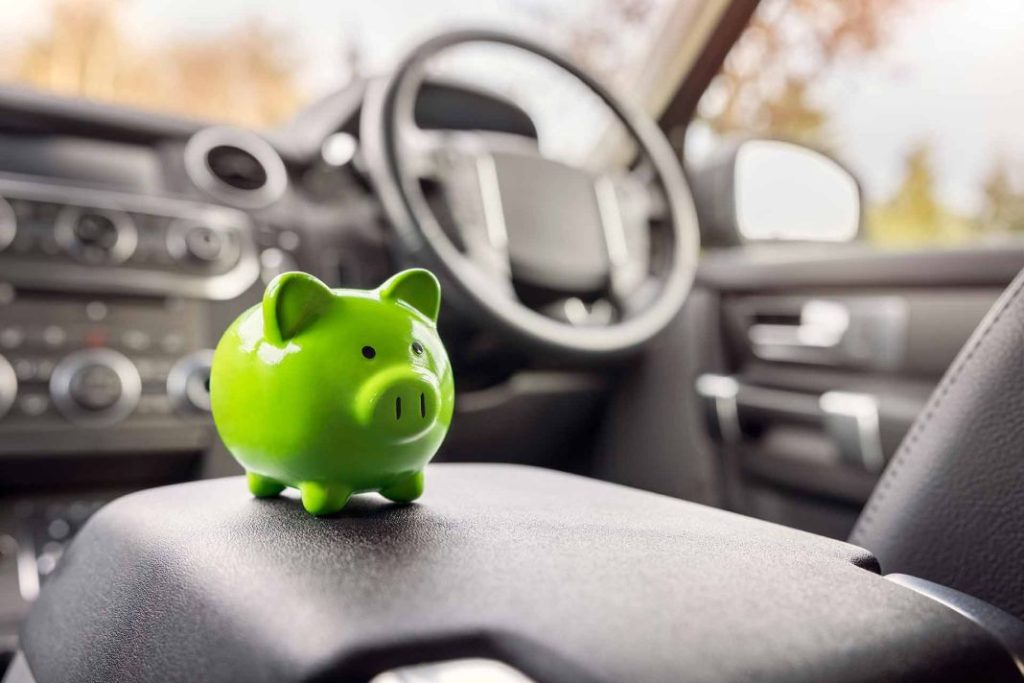 Cuando tocar la manguera en una gasolinera te puede costar 100 euros de multa 49 Motor16 ahorrar combustible Motor16