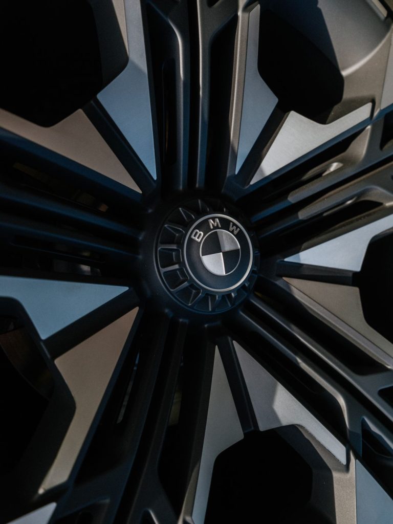 BMW Vision Neue Klasse: Así es el BMW “popular” eléctrico que saldrá al mercado en 2025 49 Motor16 bmw vision neue klasse 44 Motor16