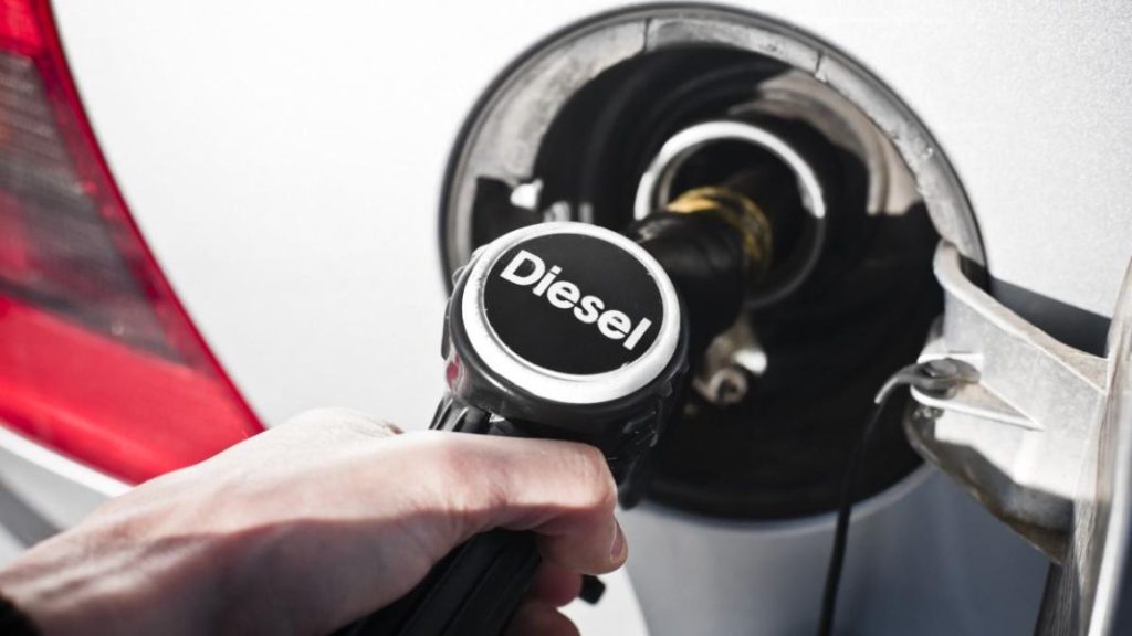 Por cada coche nuevo se venden 2,3 usados 99 Motor16 petroleo