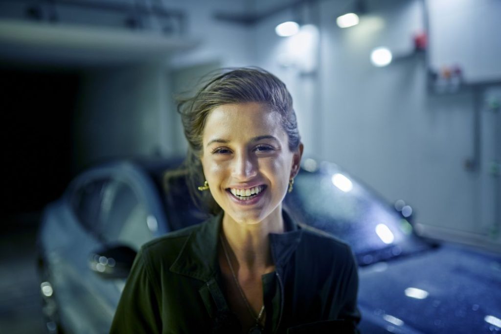 @LexieLimitless dará la vuelta al mundo en un Ford Explorer eléctrico 3 Motor16 ford @LexieLimitless4 Motor16