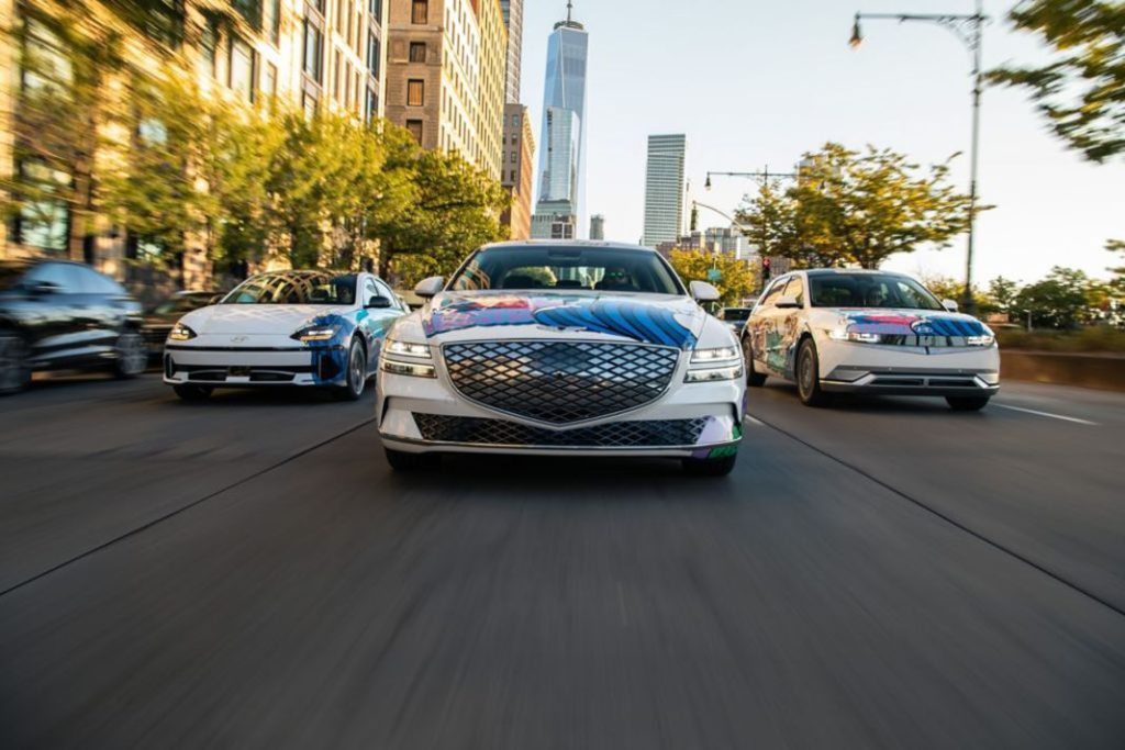 Los art cars de Hyundai y Kia toman París 11 Motor16 hyundai art cars in new york city wid 1024 Motor16