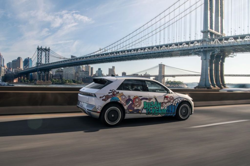 Los art cars de Hyundai y Kia toman París 12 Motor16 hyundai art cars in new york franklin d wid 1024 Motor16
