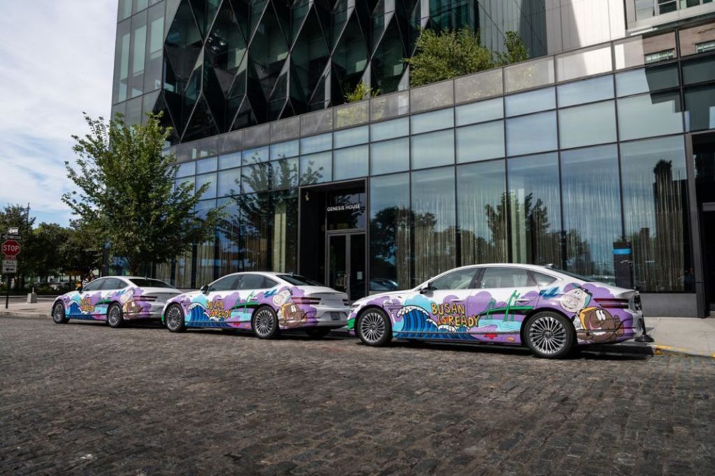 Los art cars de Hyundai y Kia toman París 9 Motor16 hyundai art cars in new york genesis house 02 wid 1024 Motor16