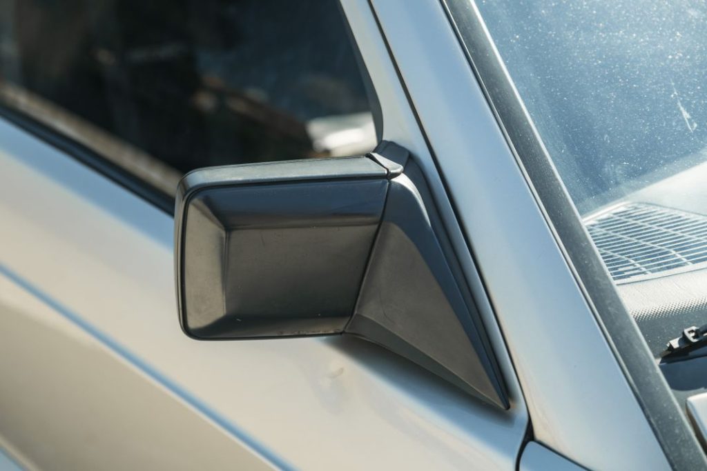 A subasta el Mercedes de Niki Lauda en la mítica Copa de Campeones de 1984 41 Motor16 mercedes 190 e 23 16 nikki lauda 38 Motor16