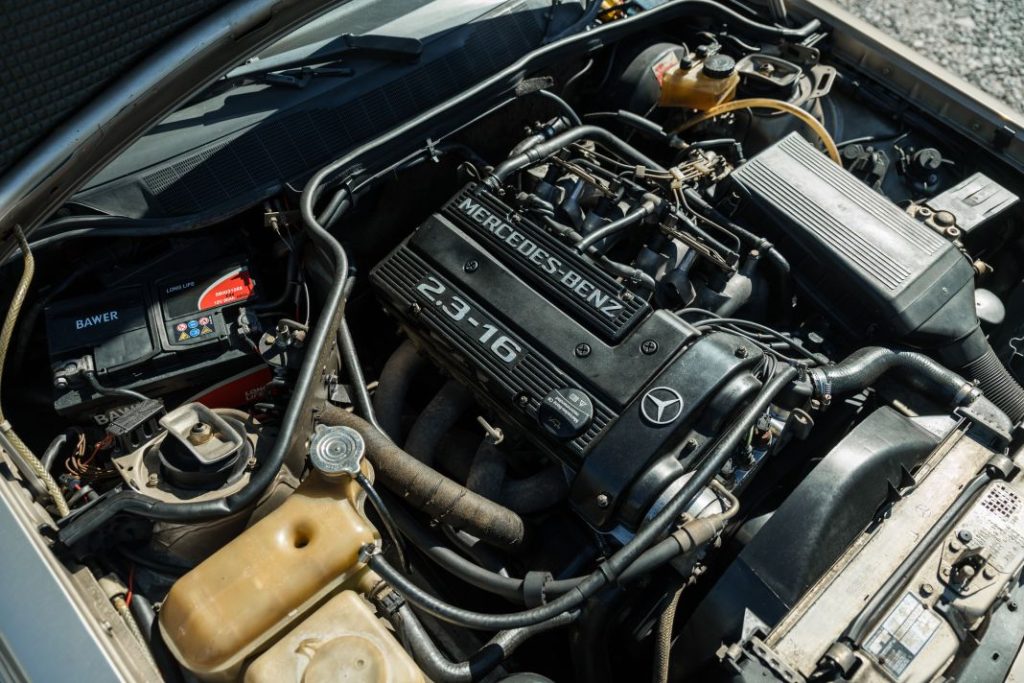 A subasta el Mercedes de Niki Lauda en la mítica Copa de Campeones de 1984 47 Motor16 mercedes 190 e 23 16 nikki lauda 47 Motor16