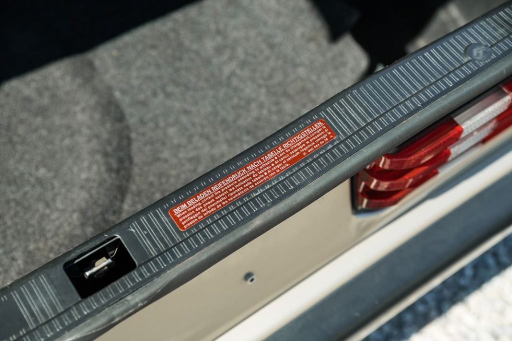 A subasta el Mercedes de Niki Lauda en la mítica Copa de Campeones de 1984 57 Motor16 mercedes 190 e 23 16 nikki lauda 53 Motor16