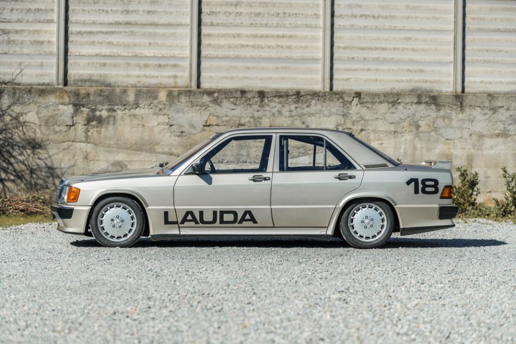 A subasta el Mercedes de Niki Lauda en la mítica Copa de Campeones de 1984 4 Motor16 mercedes 190 e 23 16 nikki lauda 7 Motor16