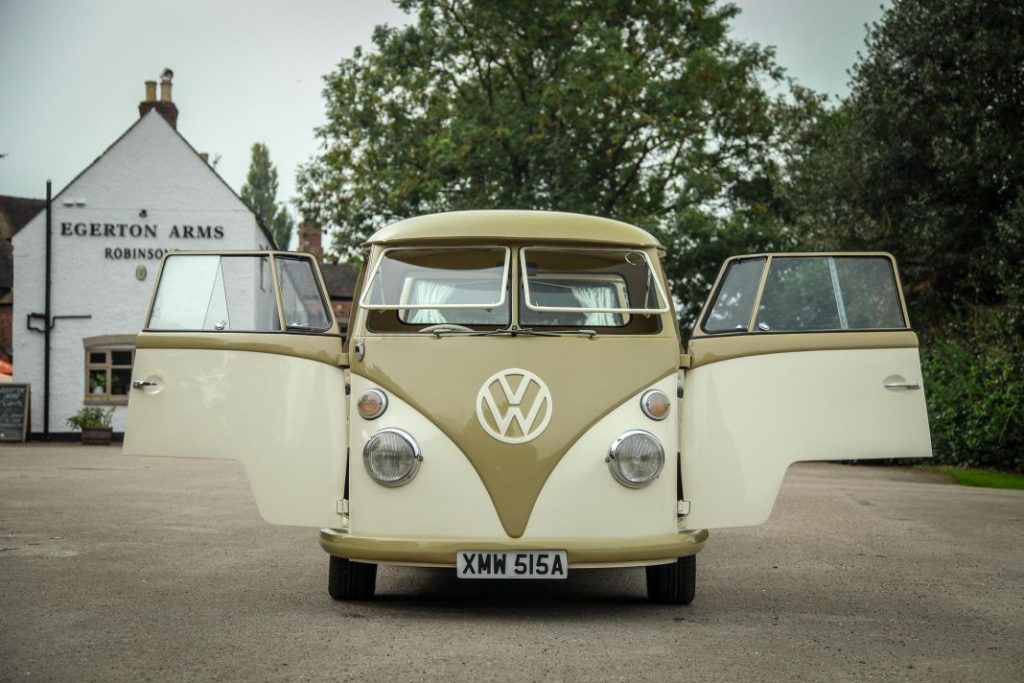 Este Volkswagen Transporter articulado y camperizado de 1963 esconde una poderosa sorpresa 10 Motor16 volkswagen transporter t1 type2 articulada camper 29 Motor16