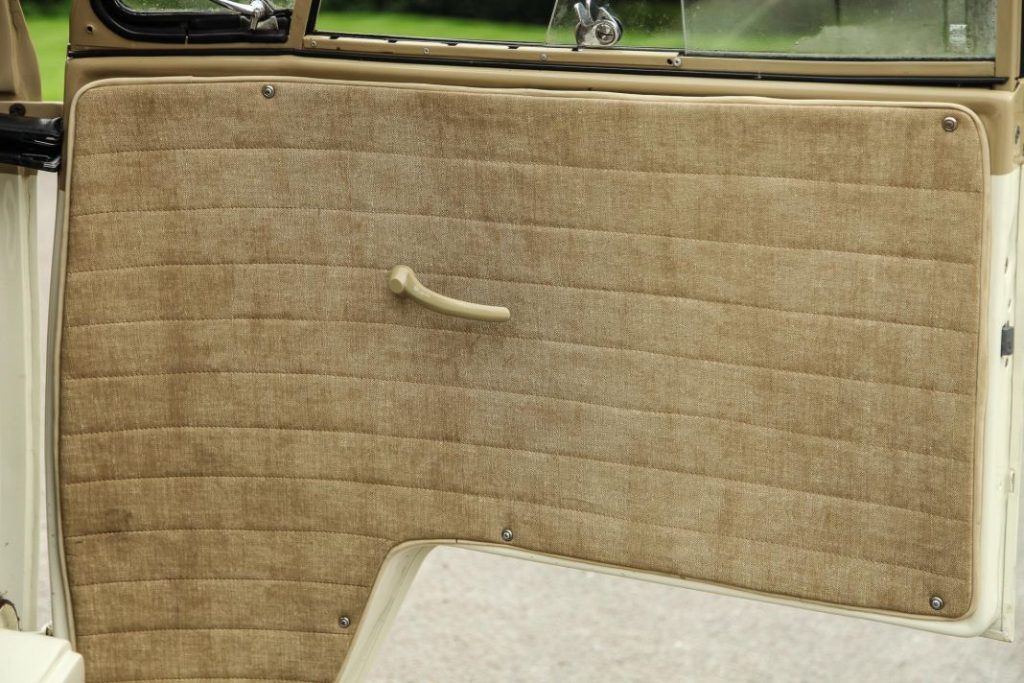 Este Volkswagen Transporter articulado y camperizado de 1963 esconde una poderosa sorpresa 64 Motor16 volkswagen transporter t1 type2 articulada camper 30 Motor16