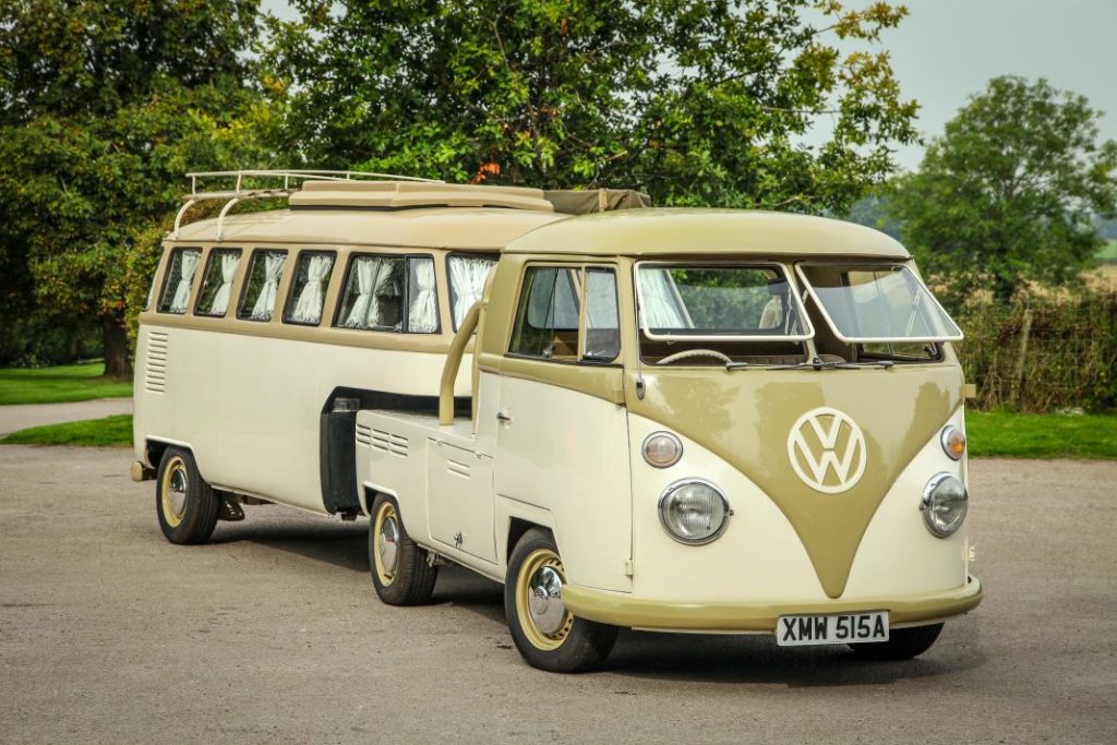 Este Volkswagen Transporter articulado y camperizado de 1963 esconde una poderosa sorpresa 9 Motor16 volkswagen transporter t1 type2 articulada camper 36 Motor16