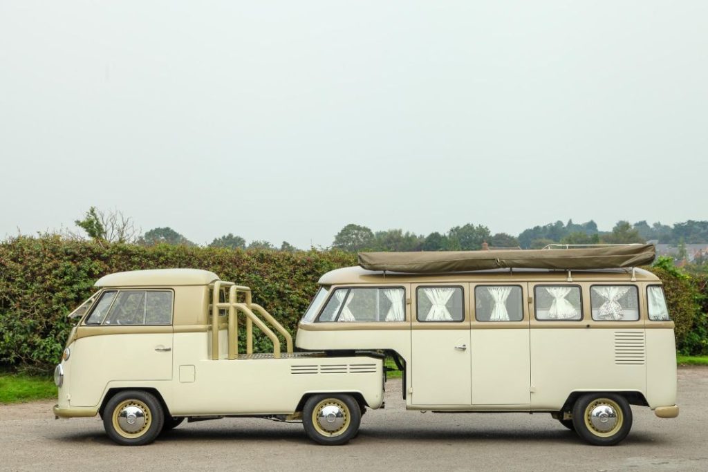 Este Volkswagen Transporter articulado y camperizado de 1963 esconde una poderosa sorpresa 20 Motor16 volkswagen transporter t1 type2 articulada camper 38 Motor16