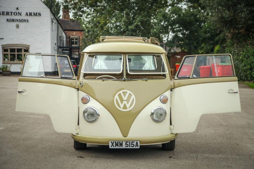 Este Volkswagen Transporter articulado y camperizado de 1963 esconde una poderosa sorpresa 21 Motor16 volkswagen transporter t1 type2 articulada camper 58 Motor16