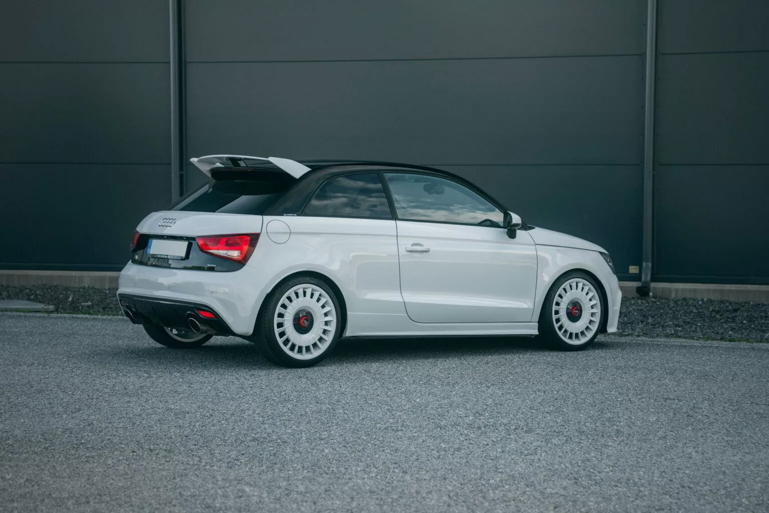 2013-Audi-A1-Quattro-Collecting-Cars-3.w