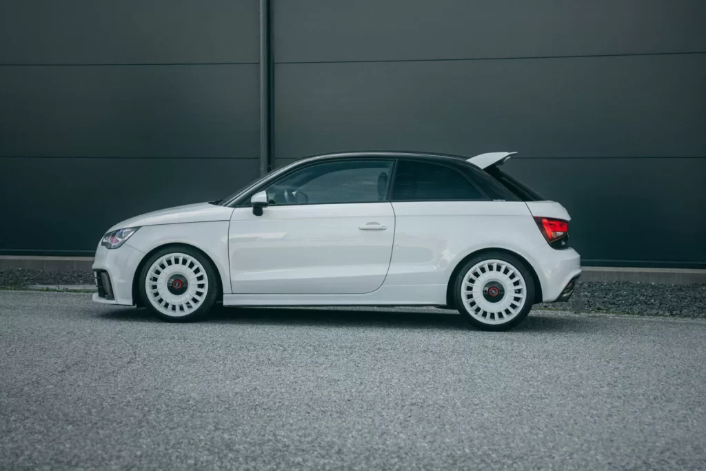 2013 Audi A1 Quattro Collecting Cars 6 Motor16