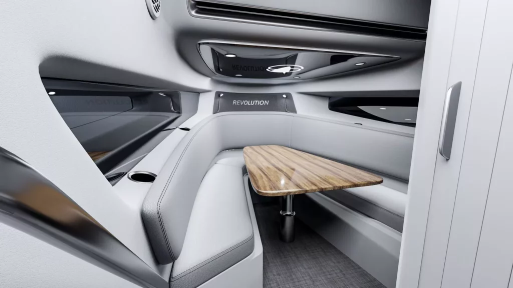 2023 BIG R30 Barco eléctrico. Imagen interior.